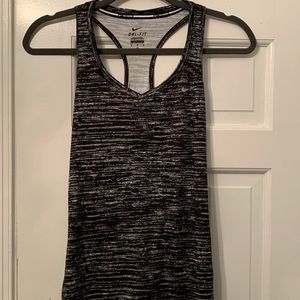Nike Workout Top Size M